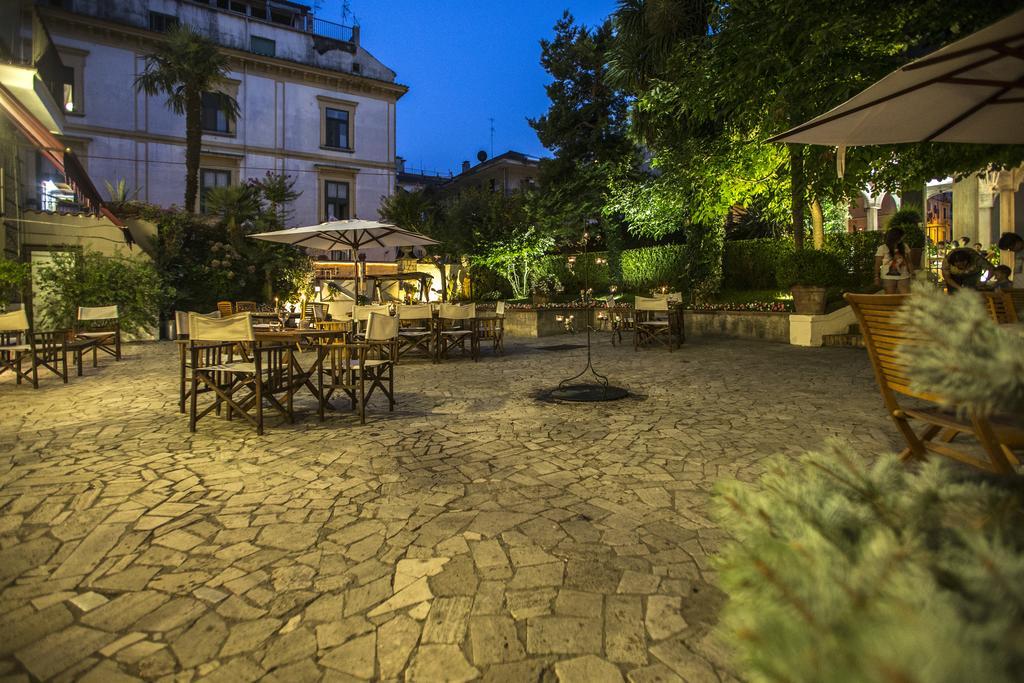 Hotel Victoria Maiorino Cava deʼ Tirreni Exterior foto